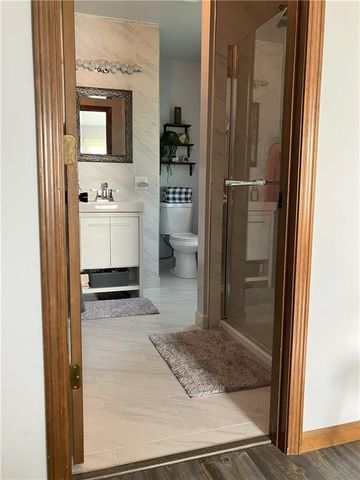 708 E Grand Avenue, Lacygne, KS 66040