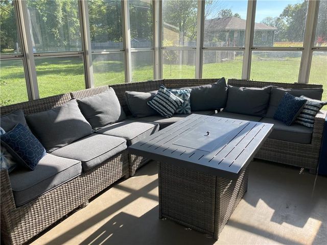 708 E Grand Avenue, Lacygne, KS 66040