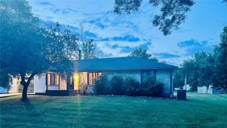 708 E Grand Avenue, Lacygne, KS 66040