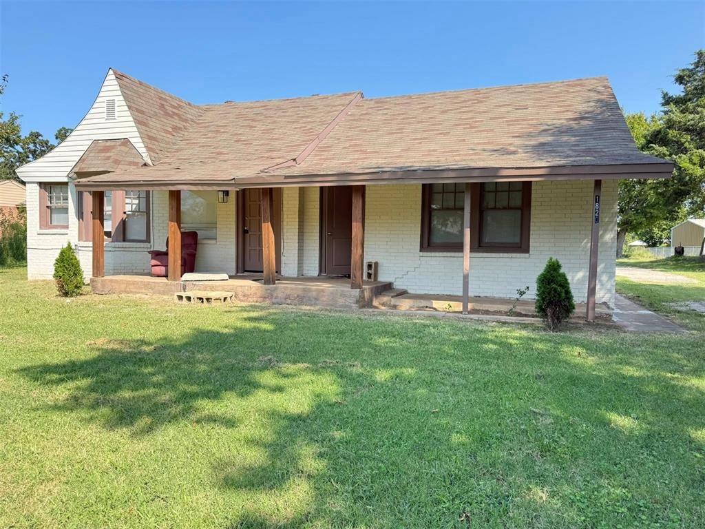 1820 Overholser Drive, Choctaw, OK 73020