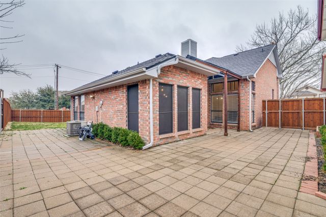 1701 Lakestone Court, Garland, TX 75044