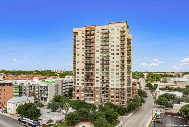 215 Center St Apt 1805, San Antonio, TX 78202