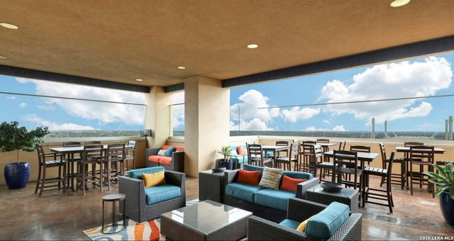 215 Center St Apt 1805, San Antonio, TX 78202