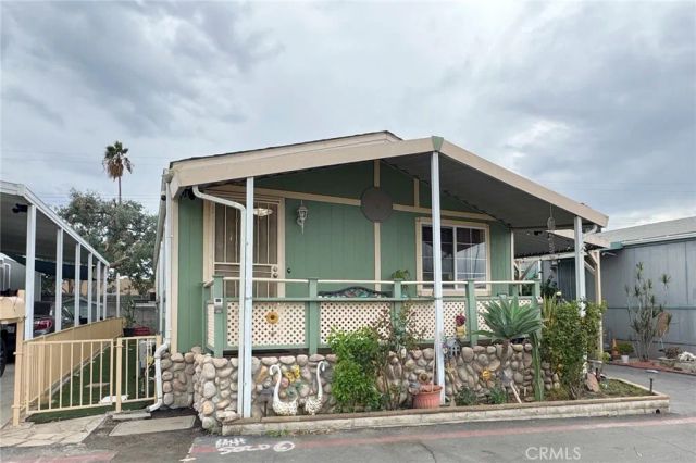 21210 E Arrow 120, Covina, CA 91724