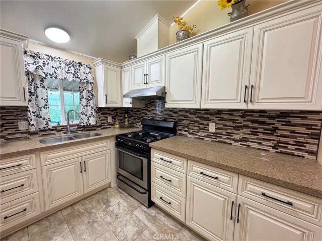 21210 E Arrow 120, Covina, CA 91724
