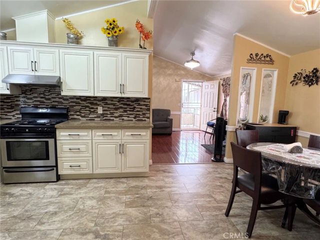 21210 E Arrow 120, Covina, CA 91724