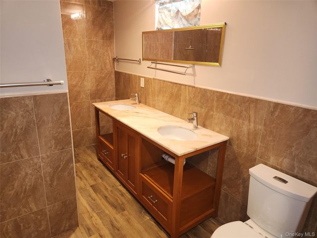 839 Fullerton Avenue, Uniondale, NY 11553