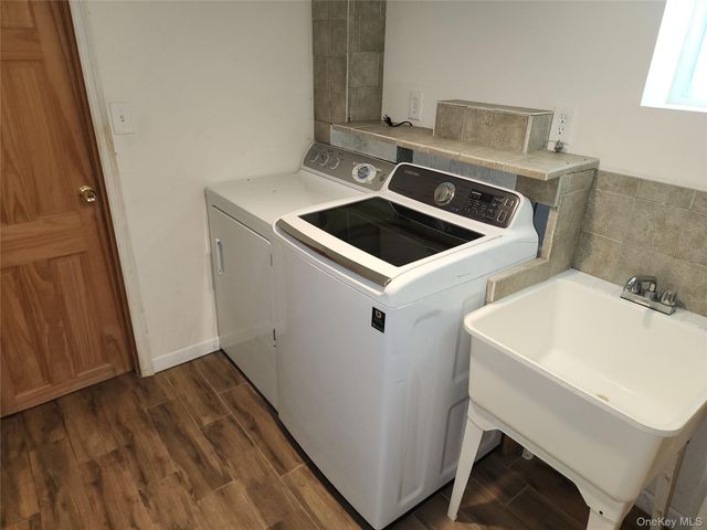 839 Fullerton Avenue, Uniondale, NY 11553