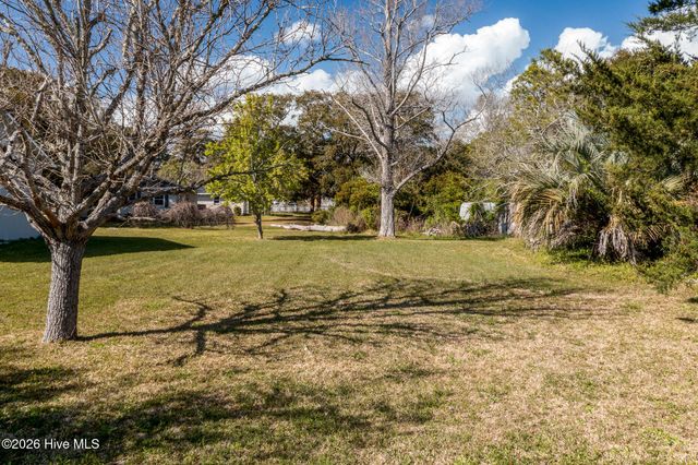 1884 E Sea Aire Canal SW, Supply, NC 28462