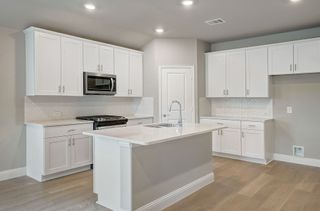 949 Lily Lane, Lavon, TX 75166