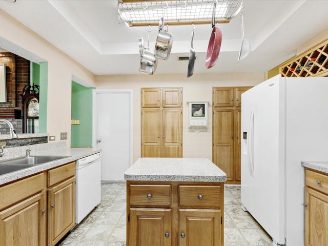 2104 Homestead Drive, Mesquite, TX 75181