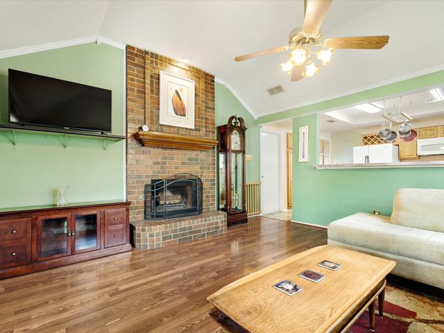 2104 Homestead Drive, Mesquite, TX 75181