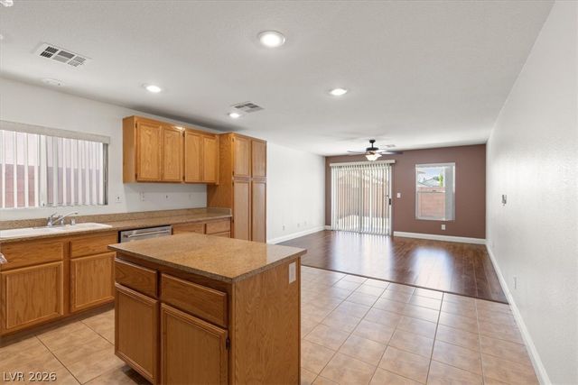 5009 Lone Wolf Avenue, Las Vegas, NV 89131