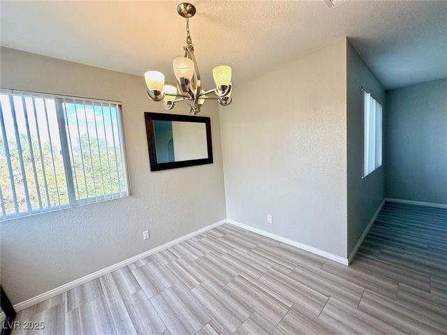 1814 DECATUR Boulevard 203, Las Vegas, NV 89108