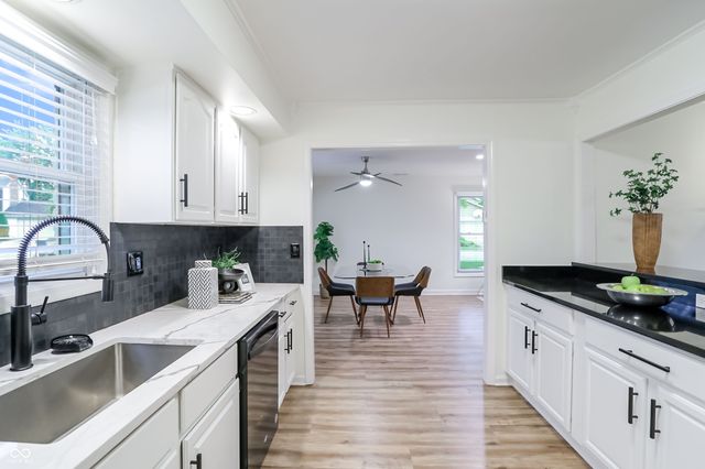 512 Lexington Boulevard, Carmel, IN 46032