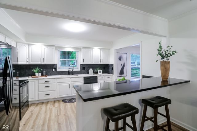 512 Lexington Boulevard, Carmel, IN 46032