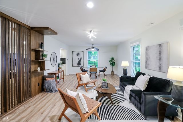 512 Lexington Boulevard, Carmel, IN 46032