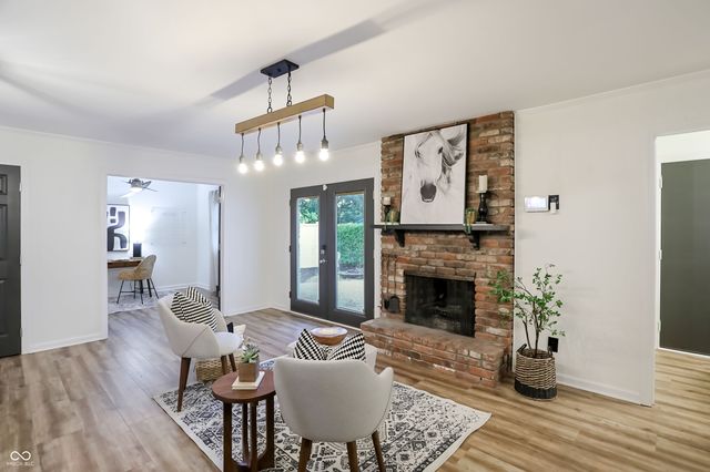 512 Lexington Boulevard, Carmel, IN 46032