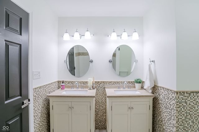 512 Lexington Boulevard, Carmel, IN 46032