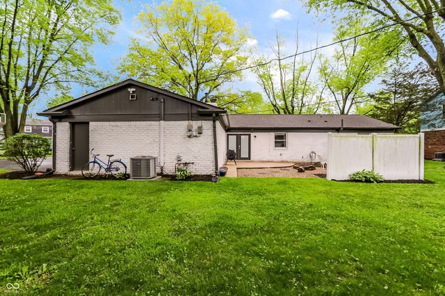 512 Lexington Boulevard, Carmel, IN 46032