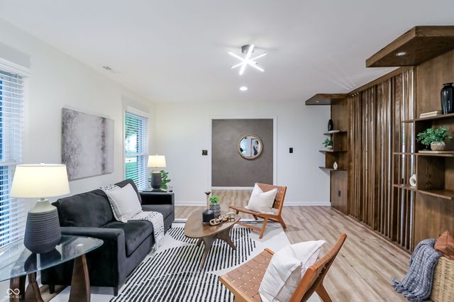 512 Lexington Boulevard, Carmel, IN 46032