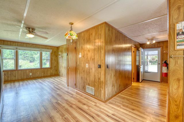 733 Jones Street, Blairsville, GA 30512