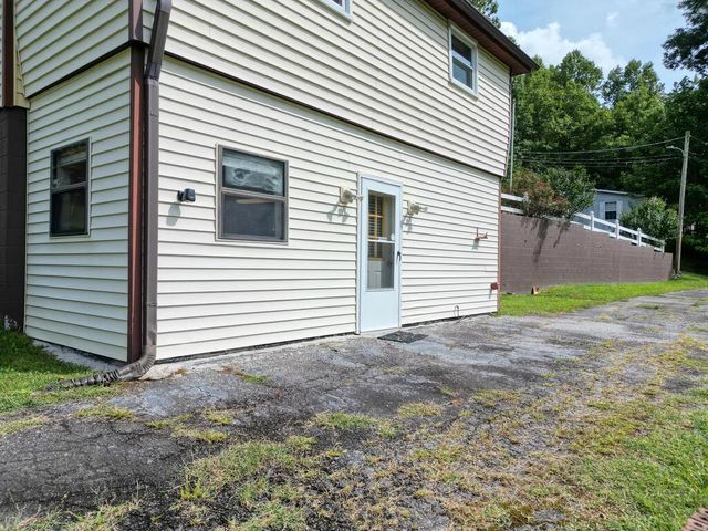 733 Jones Street, Blairsville, GA 30512