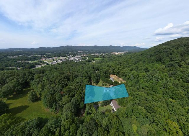 733 Jones Street, Blairsville, GA 30512