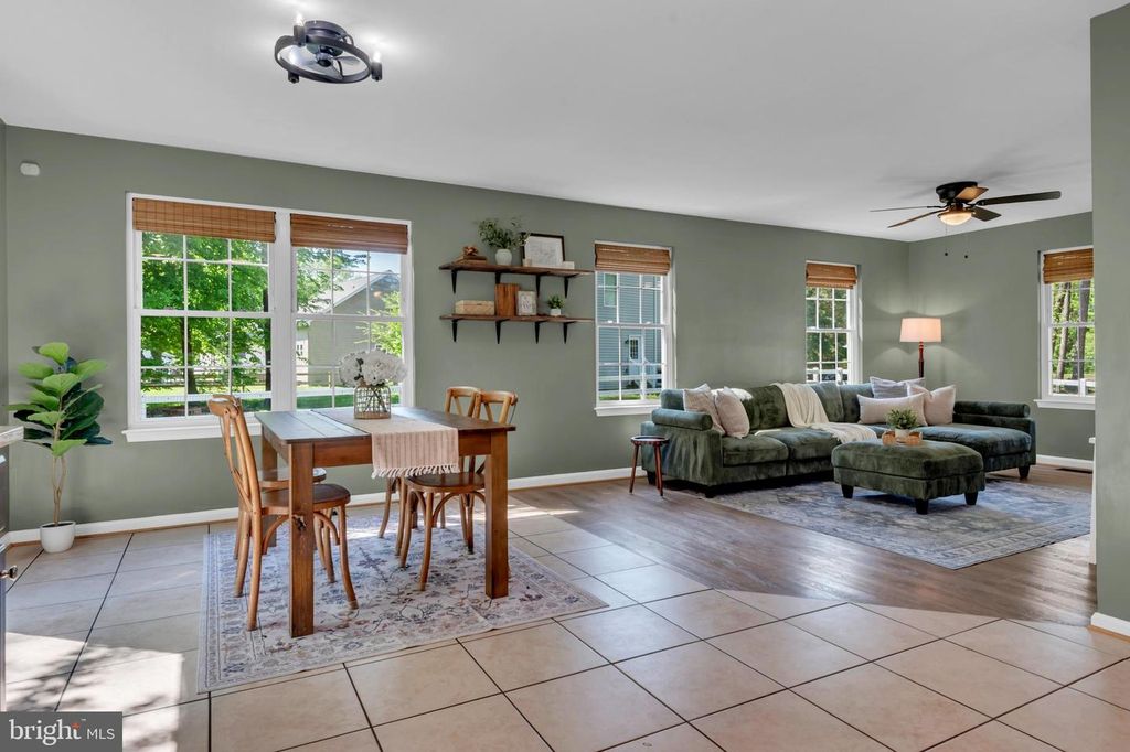 Image 13 of property listing at 118 STEWART LN, Grasonville, MD 21638