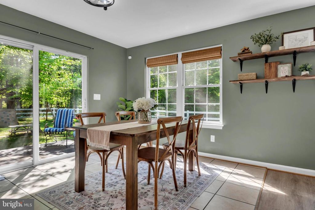 Image 14 of property listing at 118 STEWART LN, Grasonville, MD 21638