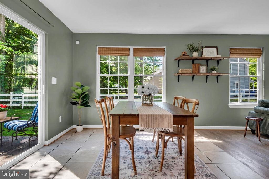 Image 15 of property listing at 118 STEWART LN, Grasonville, MD 21638