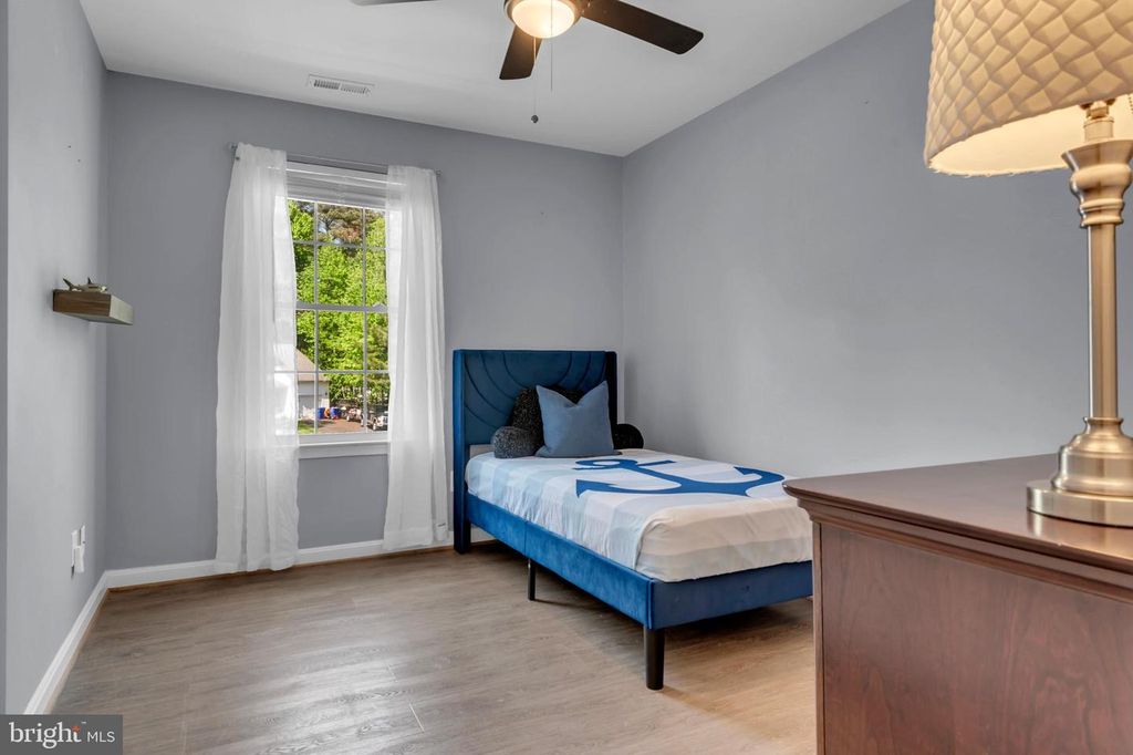 Image 31 of property listing at 118 STEWART LN, Grasonville, MD 21638