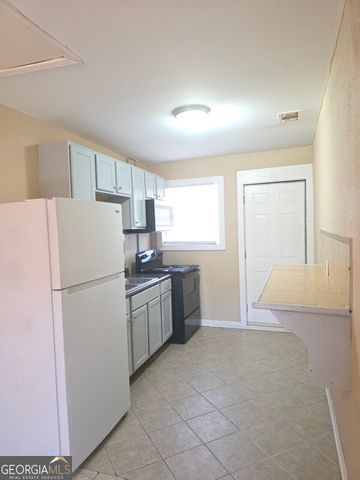 1347 E Washington Road A, East Point, GA 30344