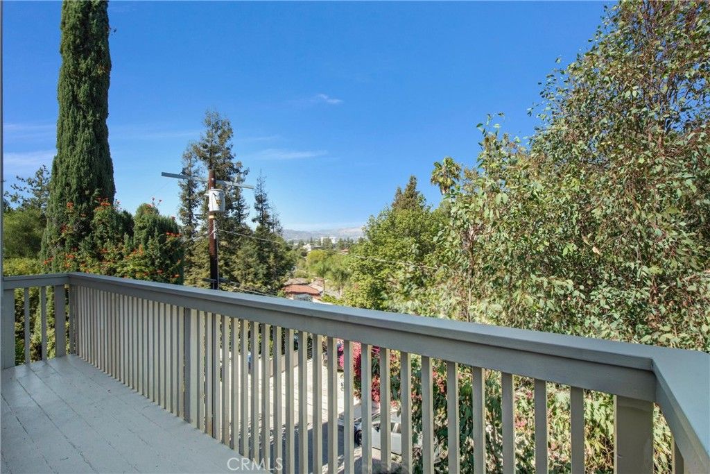 5217 Marmol, Woodland Hills, CA 91364 — photo 4
