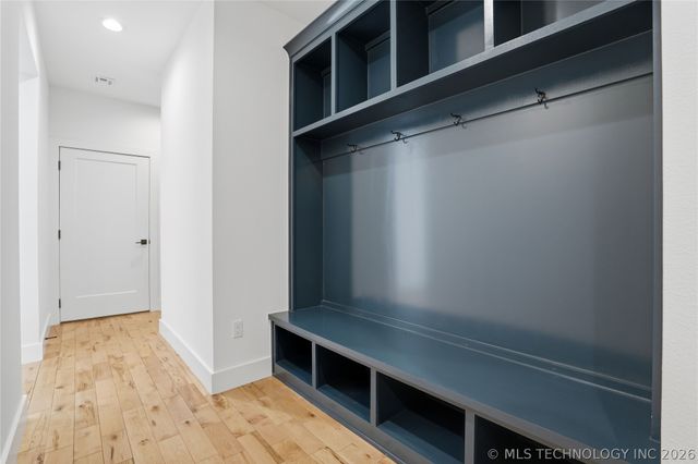 7409 S Chestnut Avenue, Broken Arrow, OK 74011