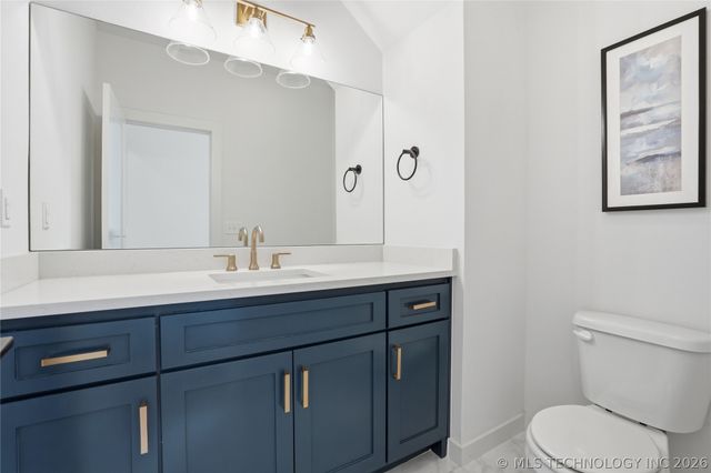 7409 S Chestnut Avenue, Broken Arrow, OK 74011