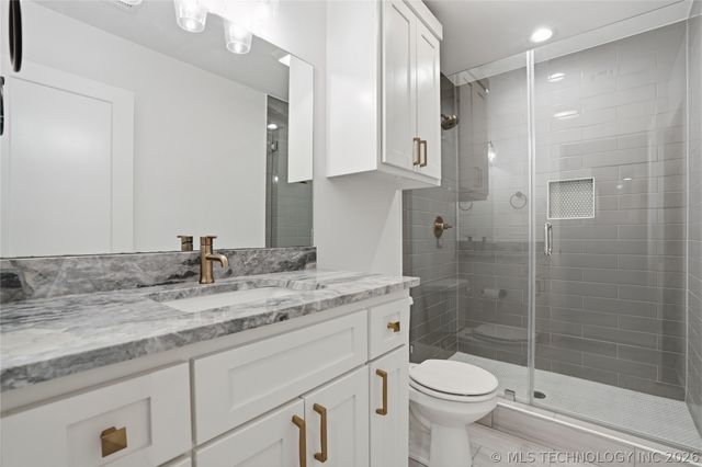 7409 S Chestnut Avenue, Broken Arrow, OK 74011