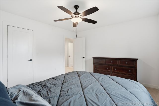 7409 S Chestnut Avenue, Broken Arrow, OK 74011