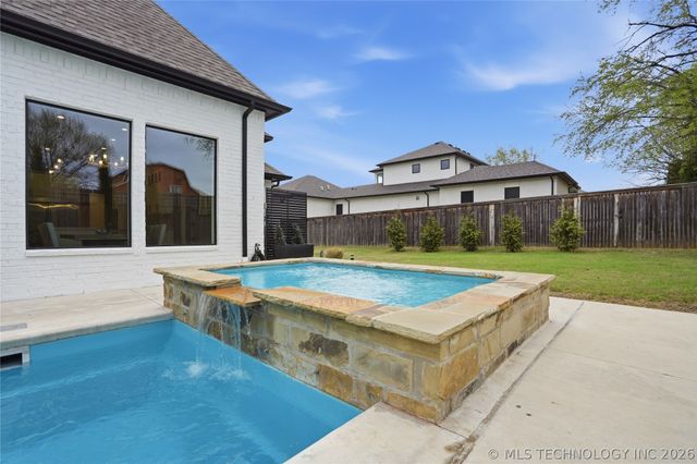 7409 S Chestnut Avenue, Broken Arrow, OK 74011