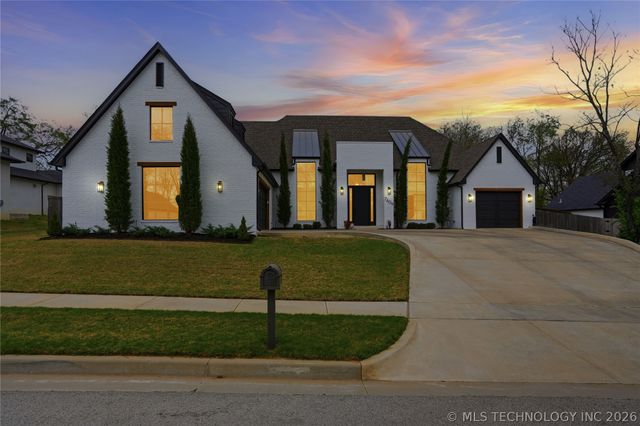 7409 S Chestnut Avenue, Broken Arrow, OK 74011