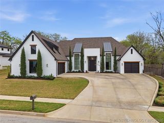 7409 S Chestnut Avenue, Broken Arrow, OK 74011