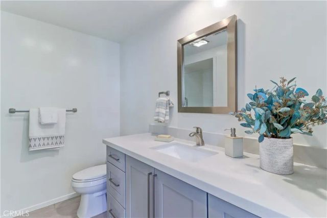 2306 Via Puerta A, Laguna Woods, CA 92637