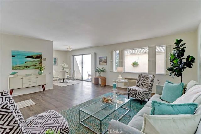 2306 Via Puerta A, Laguna Woods, CA 92637