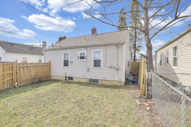 2422 Joyce Avenue, Columbus, OH 43211