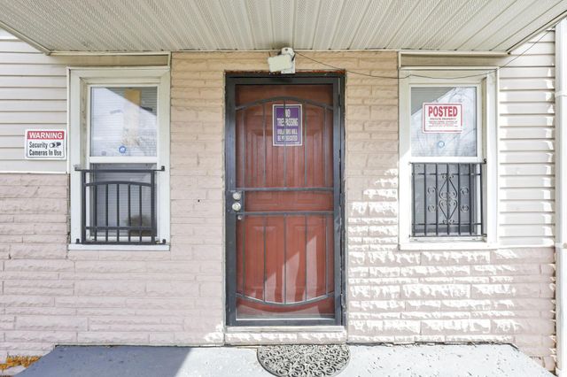 2422 Joyce Avenue, Columbus, OH 43211