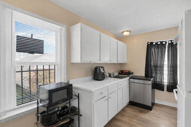 2422 Joyce Avenue, Columbus, OH 43211