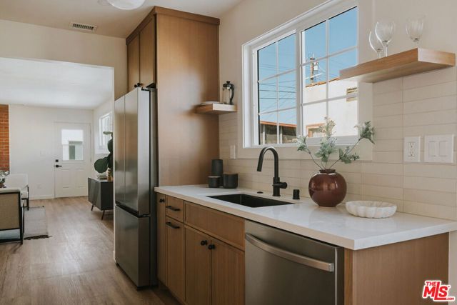 3439 W 59th Place, Los Angeles, CA 90043