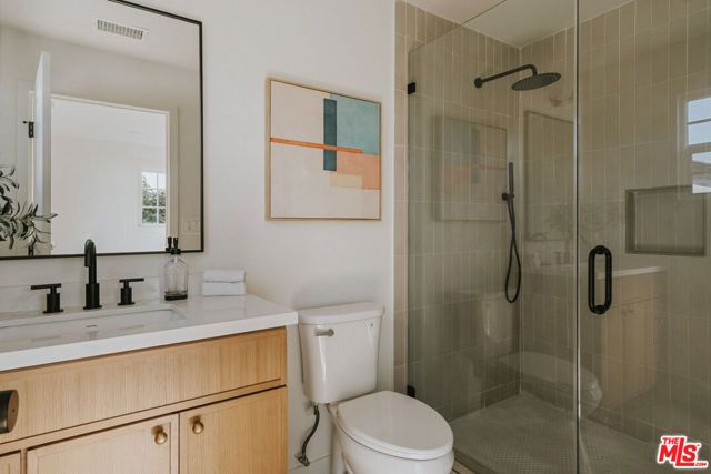 3439 W 59th Place, Los Angeles, CA 90043