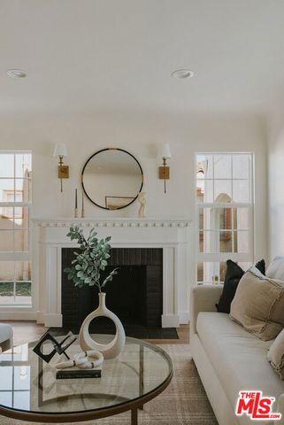 3439 W 59th Place, Los Angeles, CA 90043