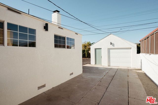 3439 W 59th Place, Los Angeles, CA 90043